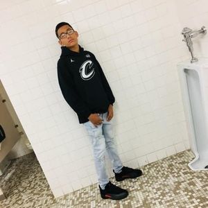 Meet your Posher, Diego